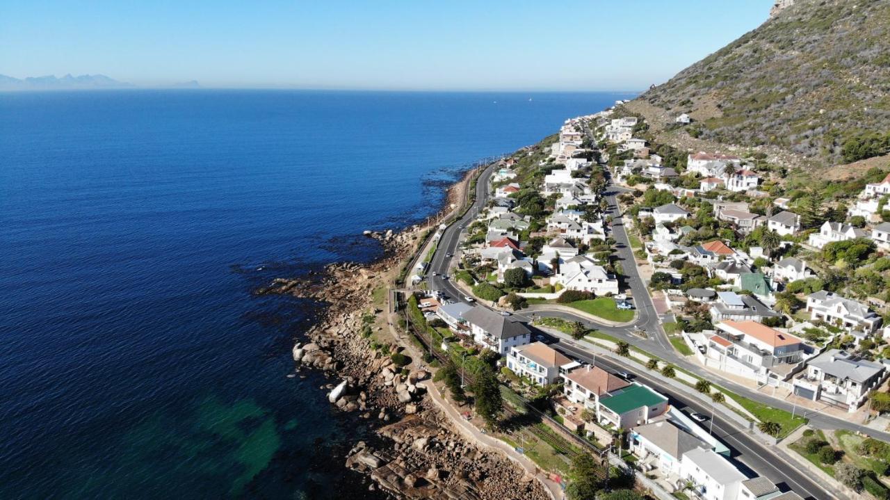 Paradise On The Bay Fish Hoek Exterior photo