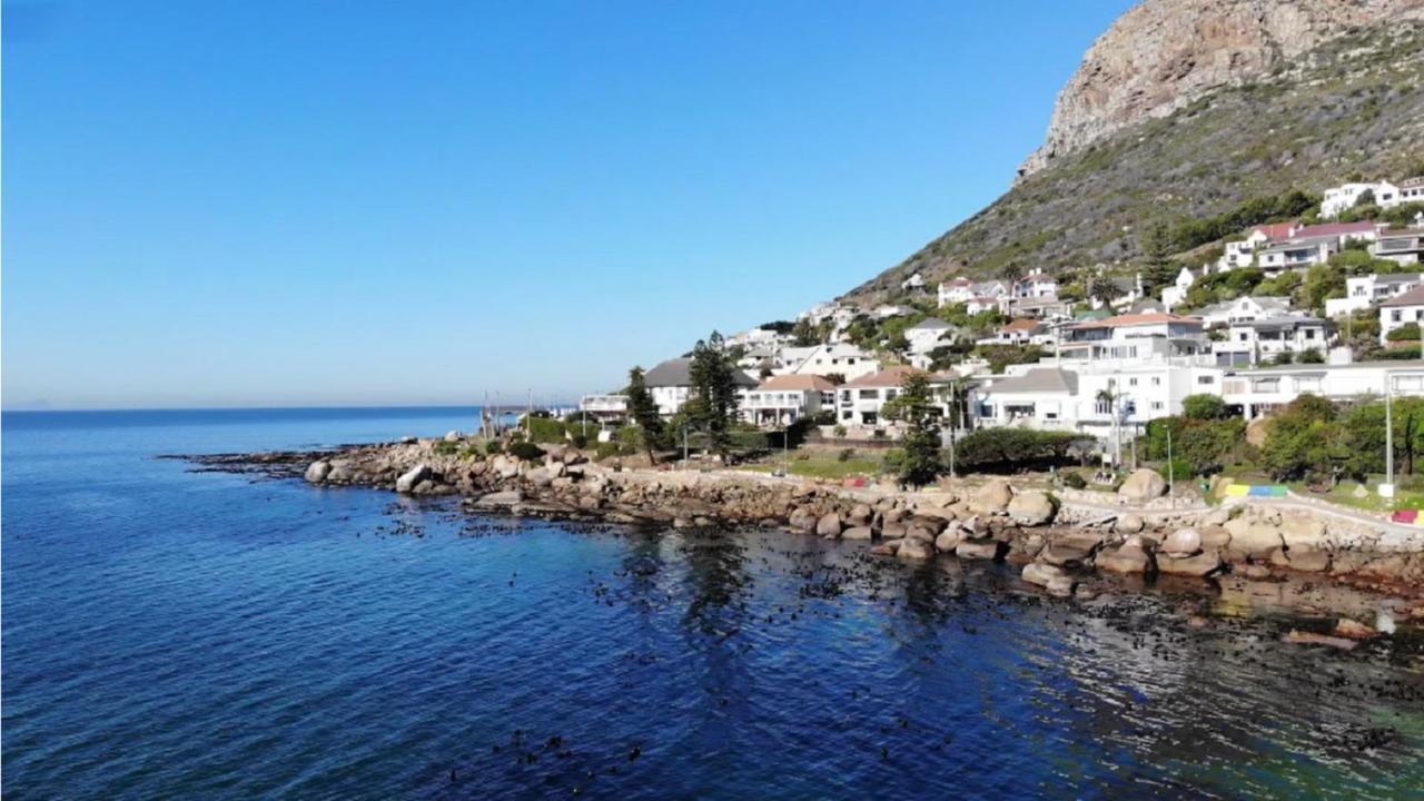 Paradise On The Bay Fish Hoek Exterior photo