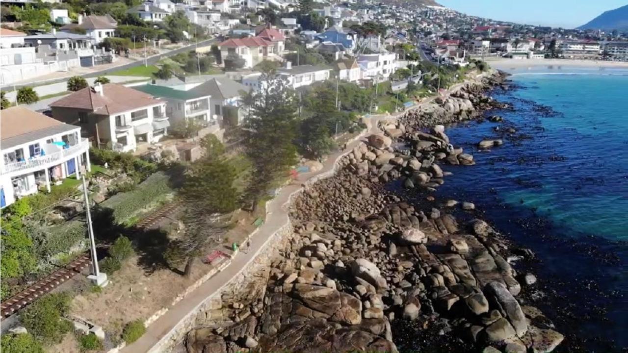 Paradise On The Bay Fish Hoek Exterior photo